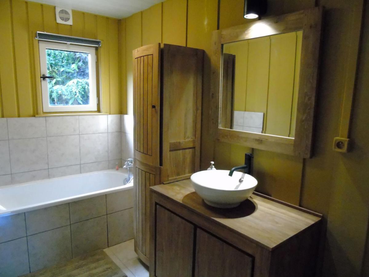 Maison L'Hirondelle Rustique A Tournavaux Екстер'єр фото